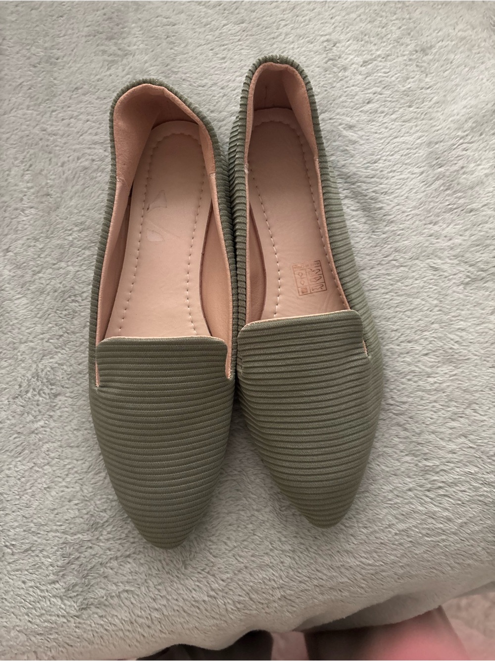 Women’s Olive Green Pointed Toe Slip-On Flats
